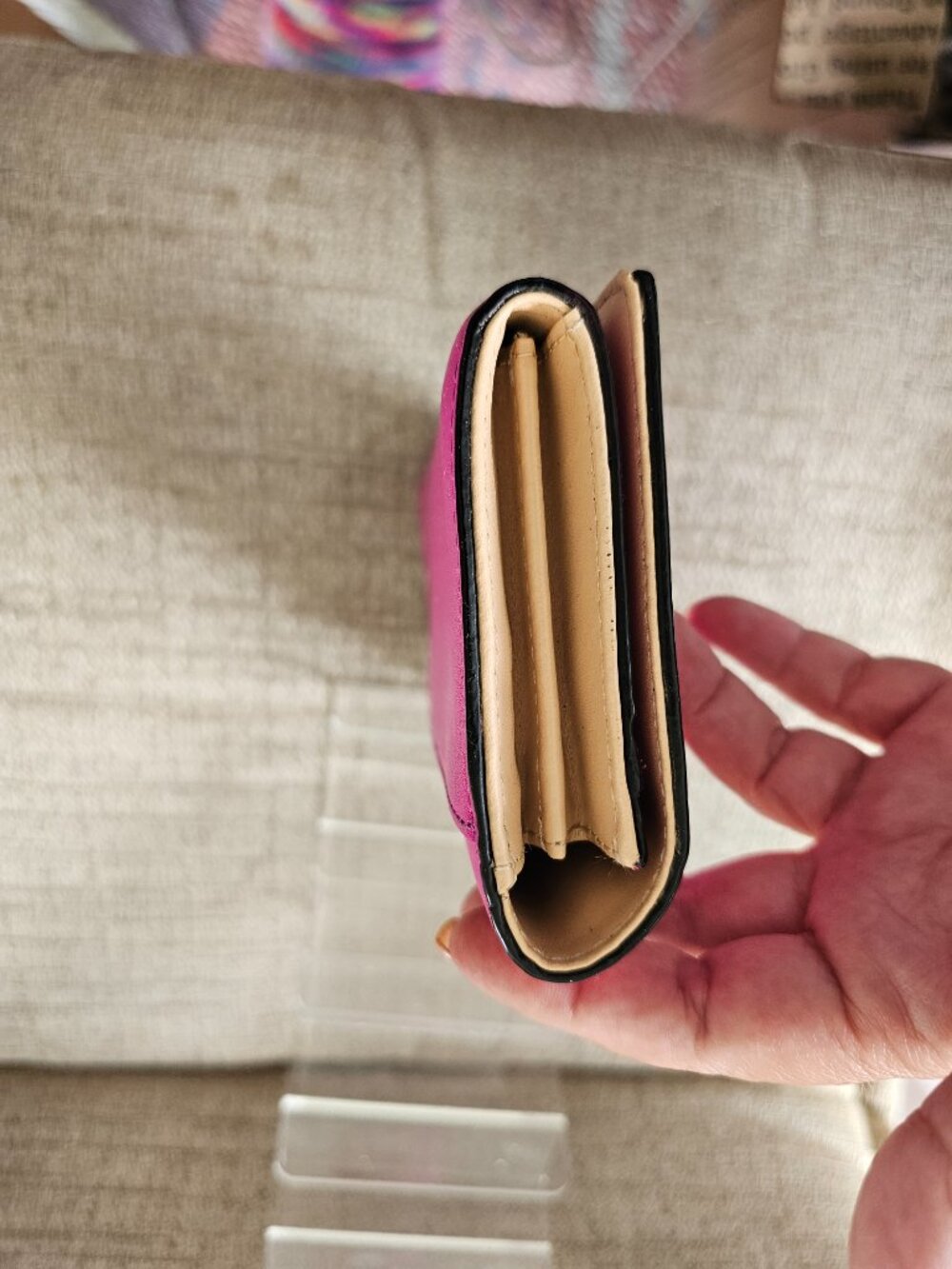 Kate Spade New York Turn Lock Leather Wallet – Fuchsia & Cream - Picture 7 of 7